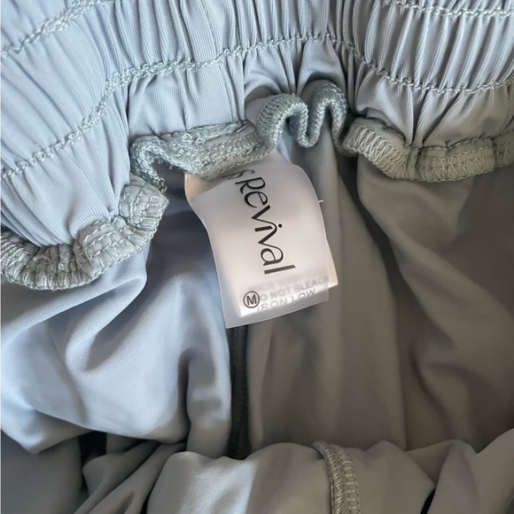 Altar'd State AS Rivival size medium buttery flowy shorts/skort - Picture 2 of 4